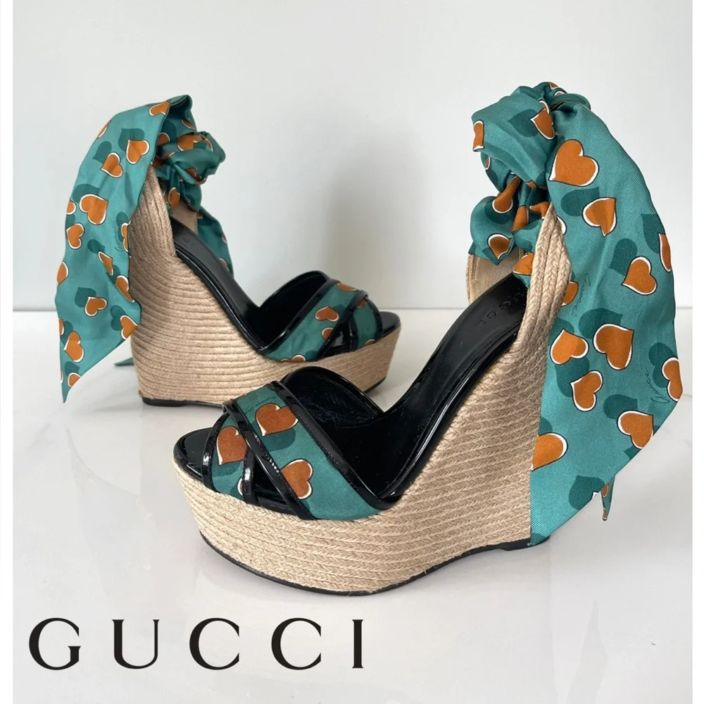 AUTHENTIC GUCCI WEDGE SANDALS